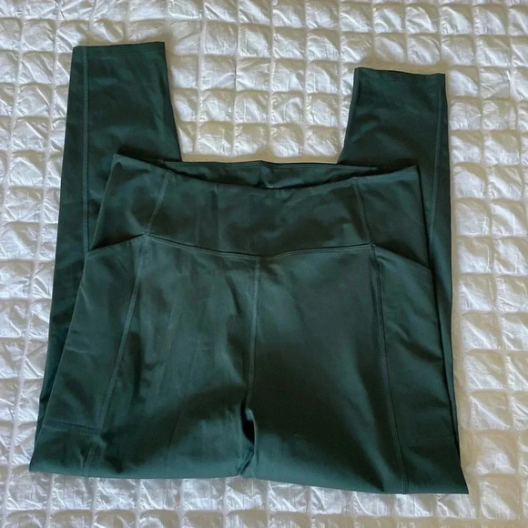 Girlfriend Collective forest green leggings - Picture 1 of 7